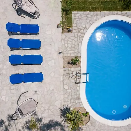 Apart Otel Villa Marti Garden - Budget Studios 3*