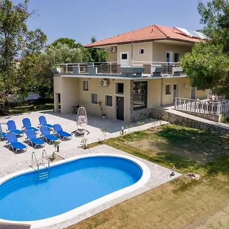 Apart Otel Villa Marti Garden - Budget Studios Órmos Prínou