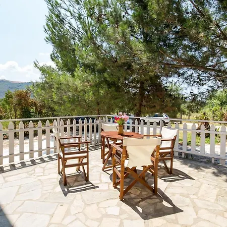 Villa Marti Garden - Budget Studios Apart Otel 3*
