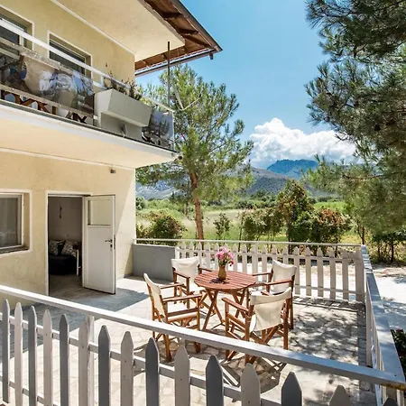 Apart Otel Villa Marti Garden - Budget Studios 3*