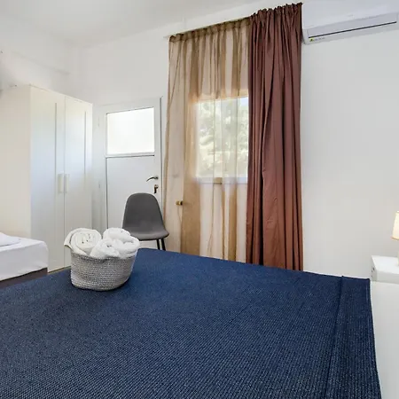 Apart Otel Villa Marti Garden - Budget Studios 3*